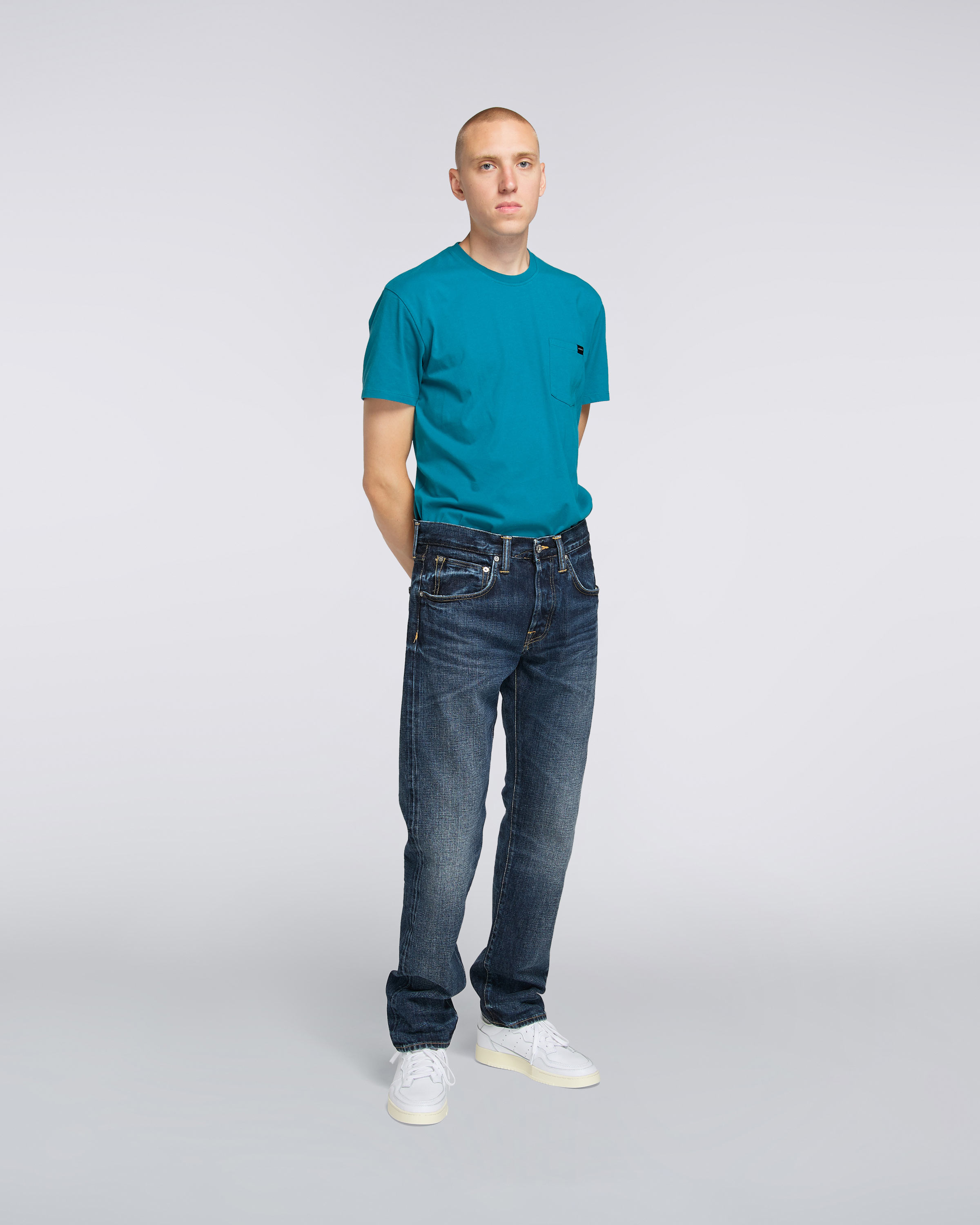 levi's serif logo t shirt