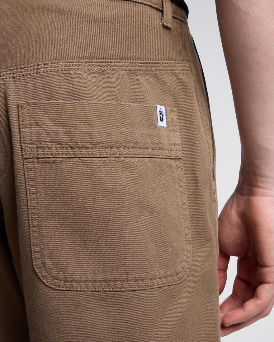 EDWIN Gangis Short Shitake