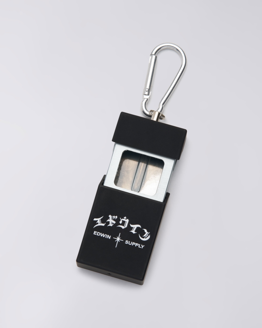 EDWIN Portable Ashtray Keyring Black