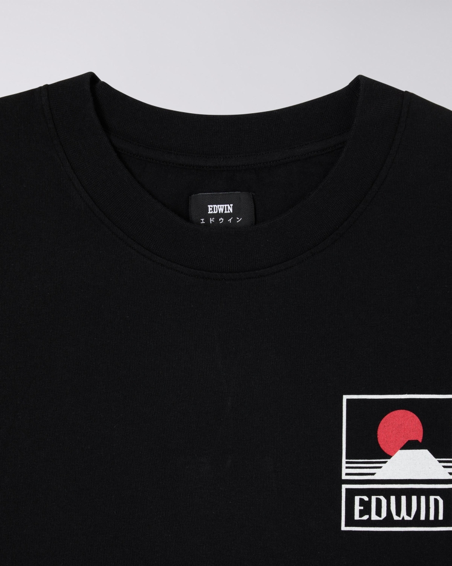EDWIN Sunset On Mt Fuji T-Shirt Black