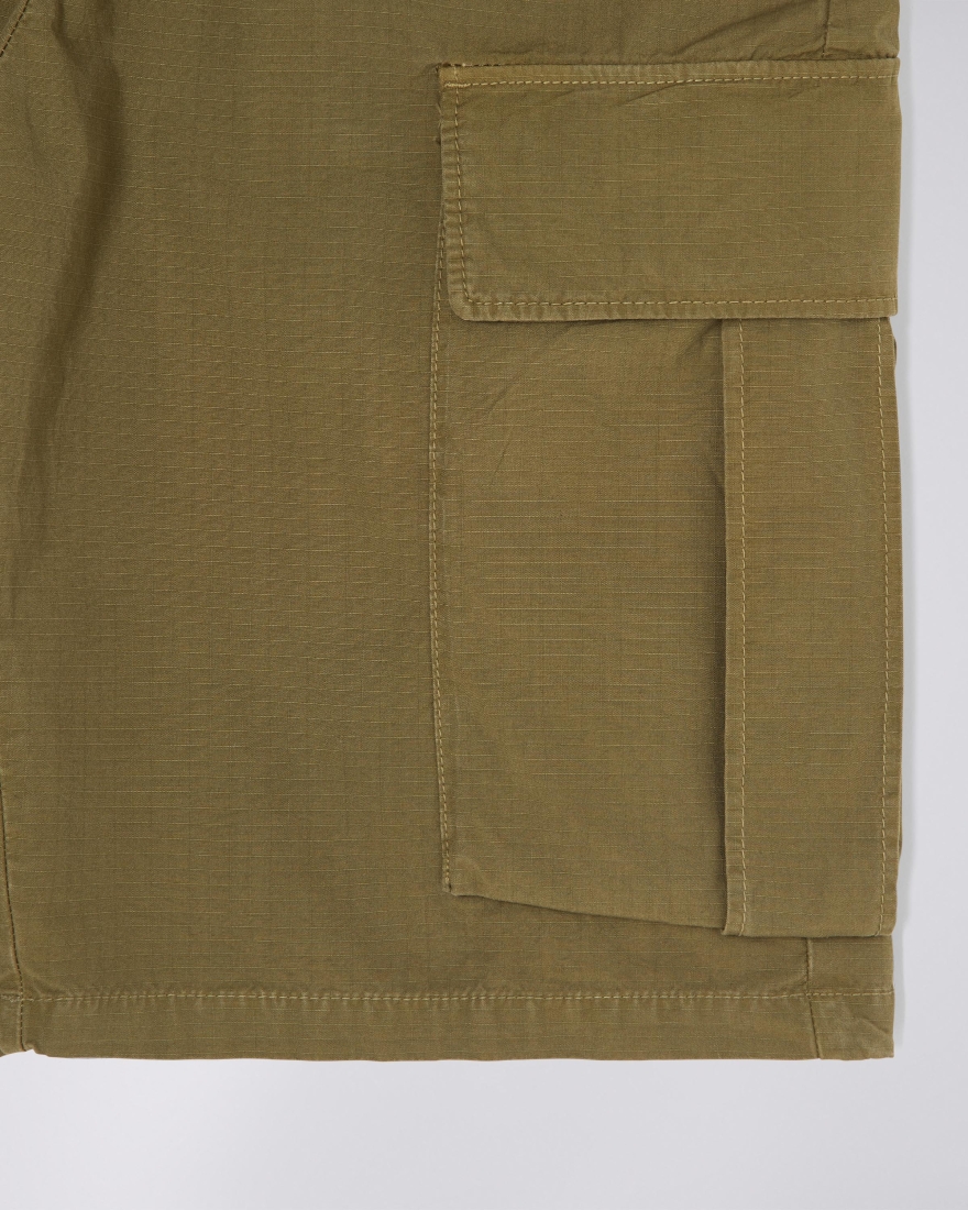 EDWIN Jungle Short Martini Olive