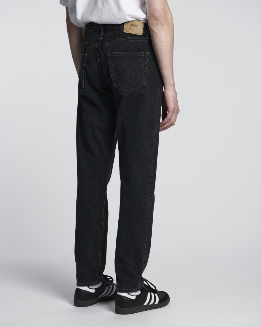 EDWIN Regular Tapered Jeans Black