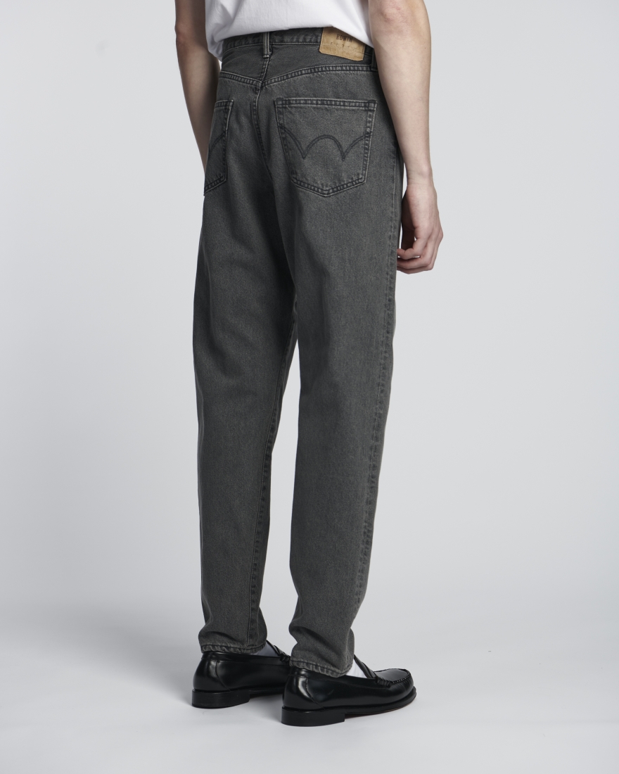 EDWIN Loose Tapered Jeans Black