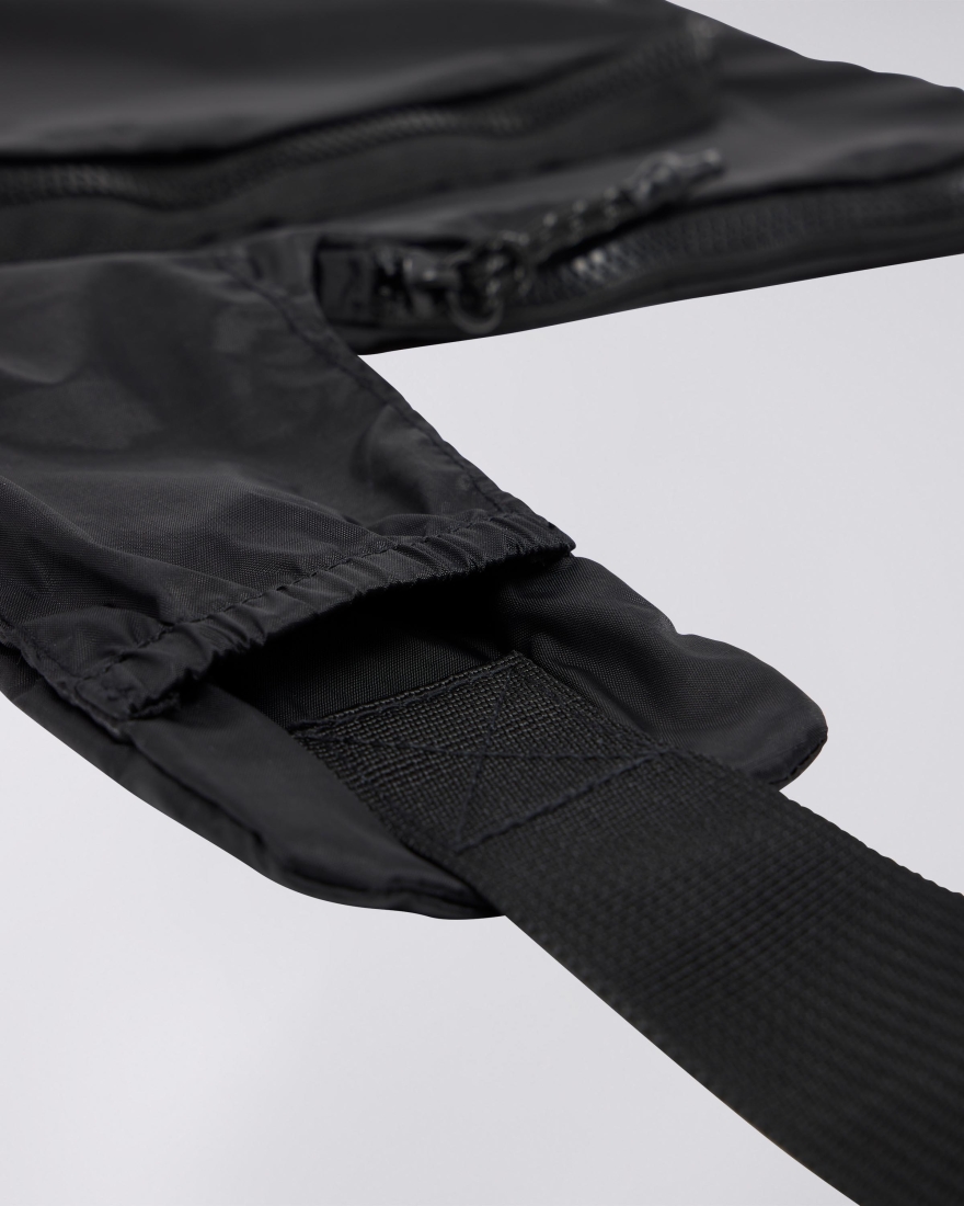 EDWIN Geo Bag Black Beauty