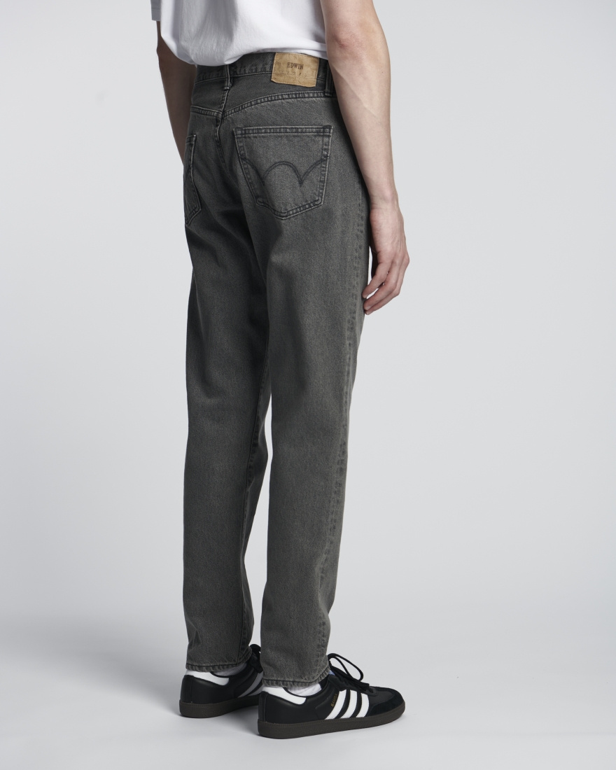 EDWIN Regular Tapered Jeans Black