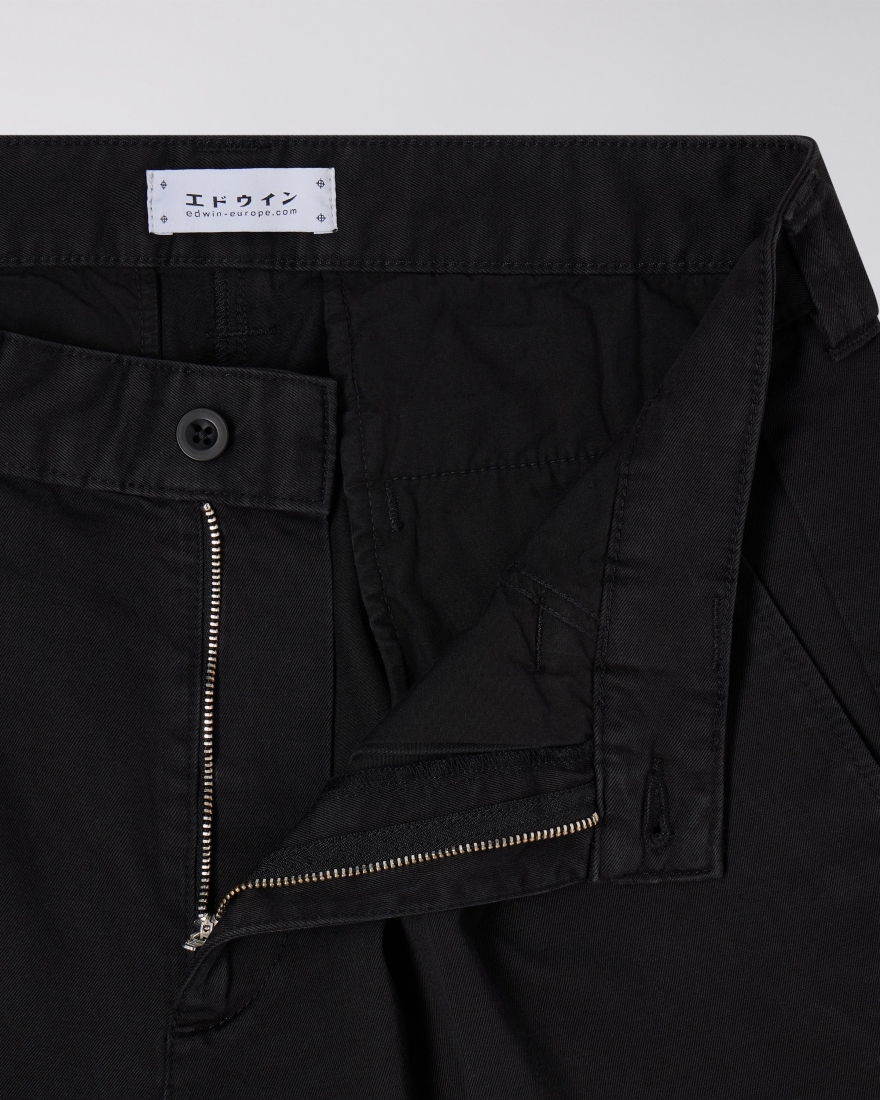 EDWIN Adams Short Black