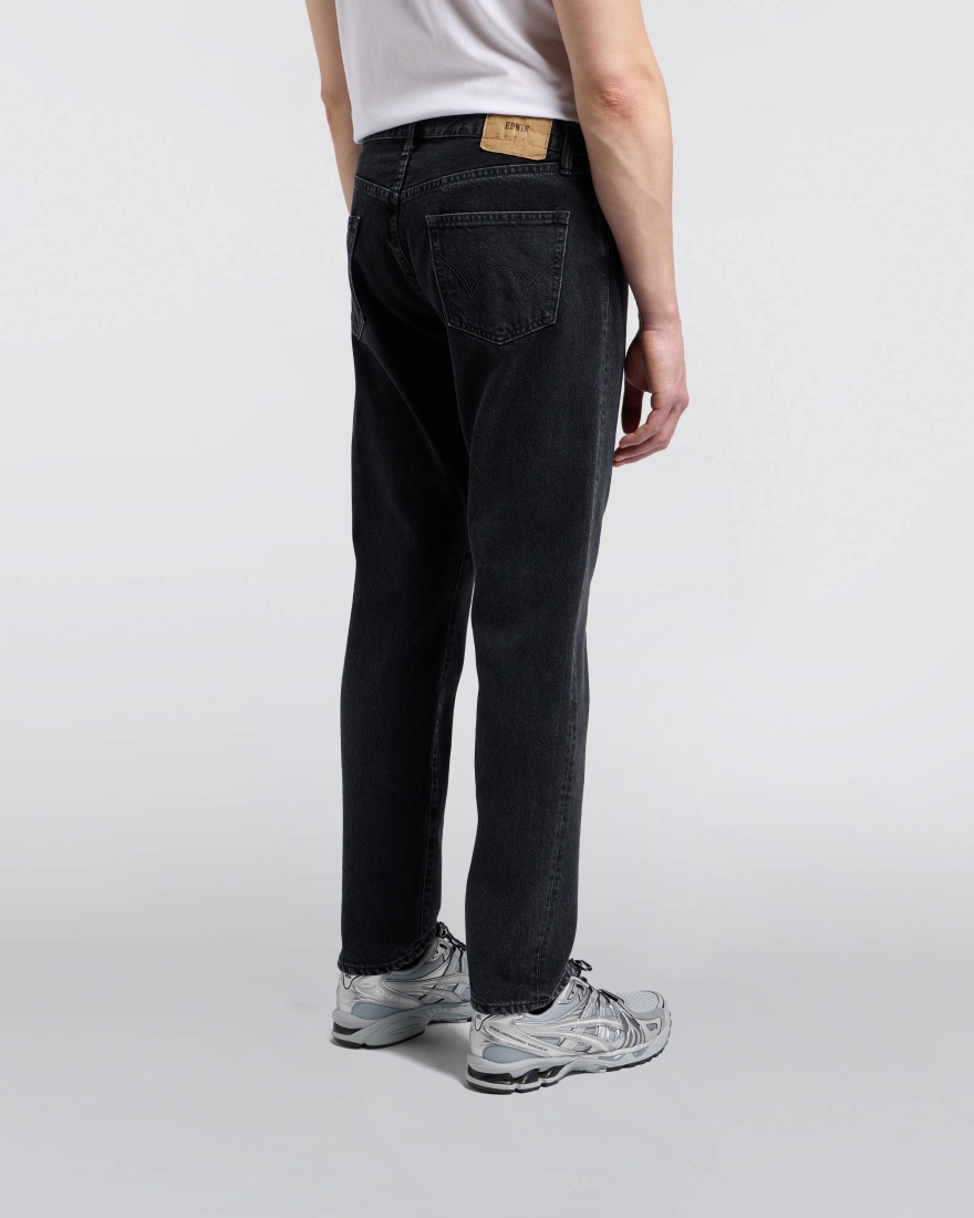 EDWIN Regular Tapered Jeans Black