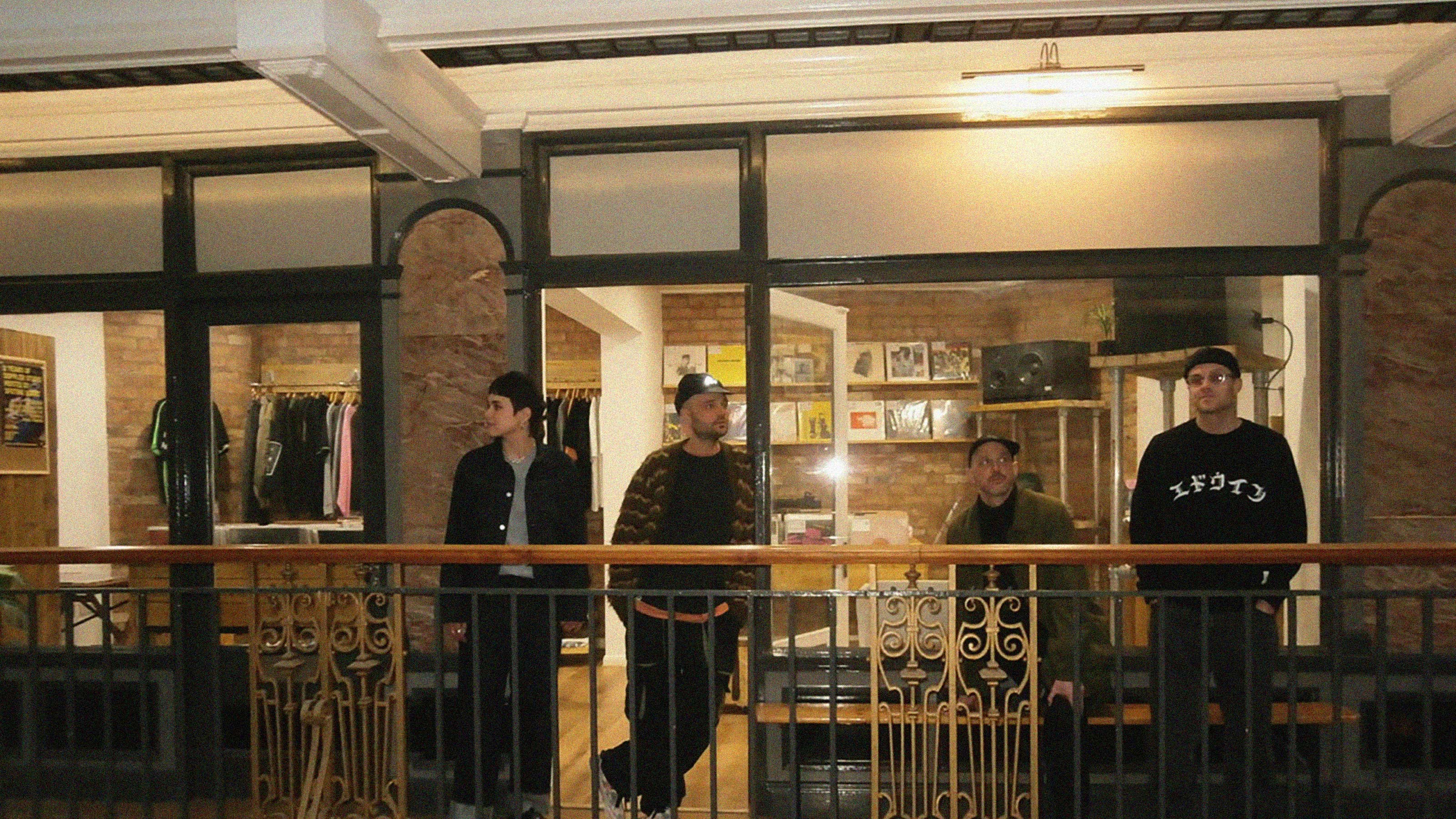 Mix - 135 - Out Of Joint Records