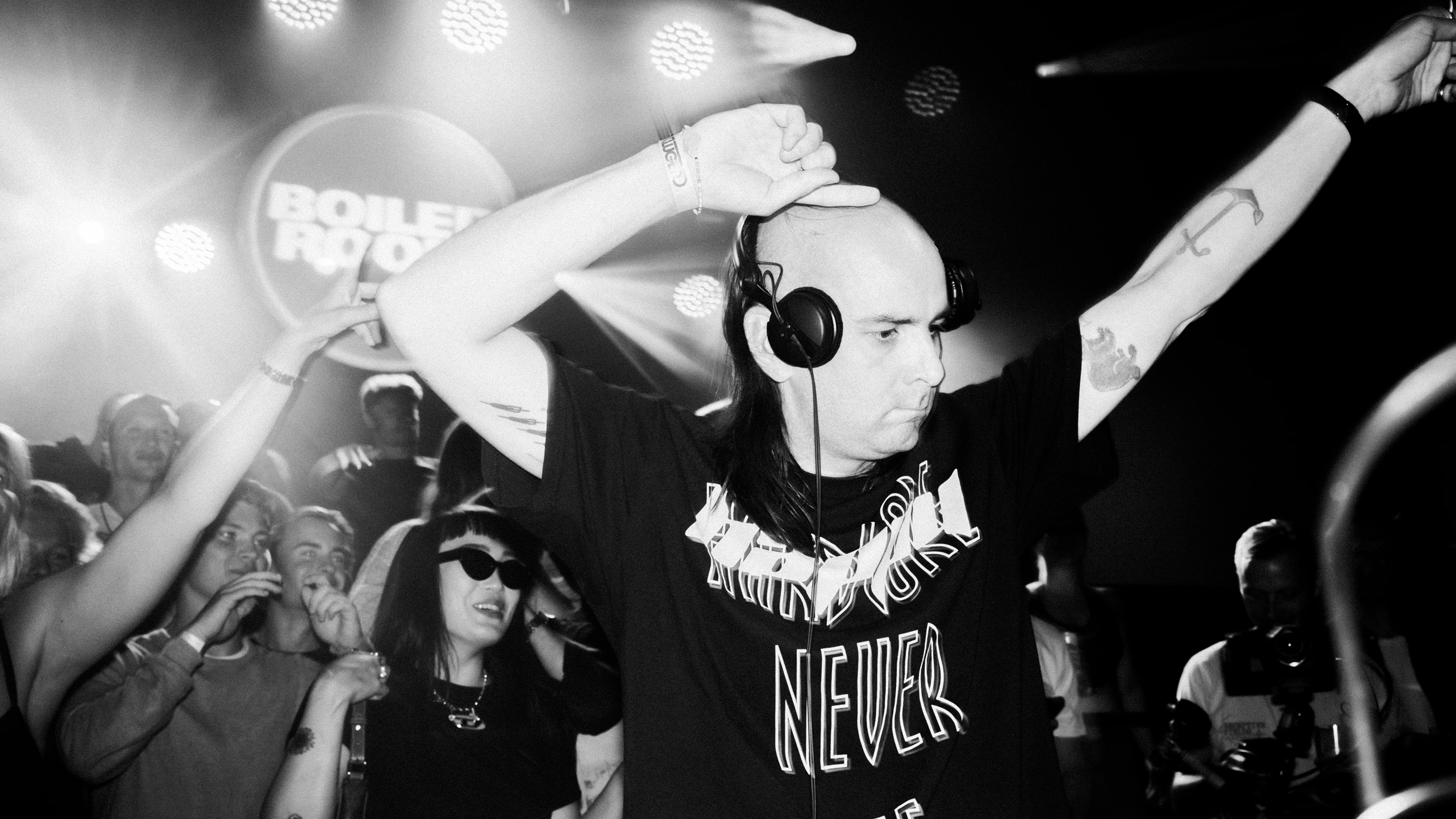 Mix 153 - Peder Mannerfelt