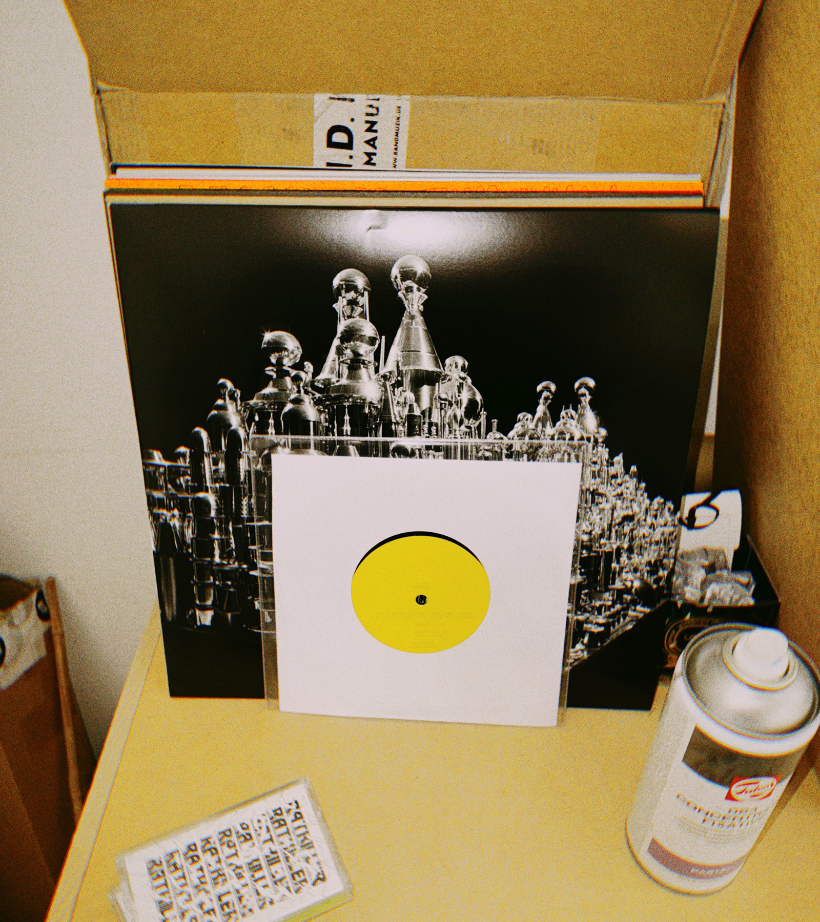 RUUTU-POISS - EDWIN MUSIC CHANNEL - MIX127 - editorial-mixtape-records-gear-sampling