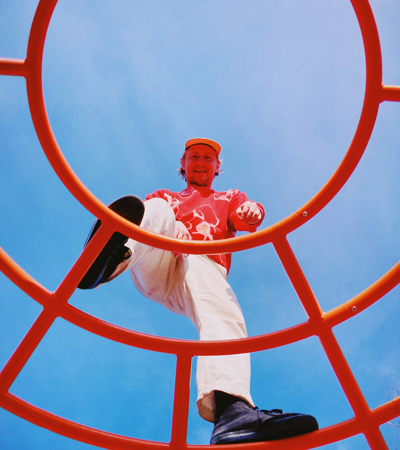 RUUTU-POISS - EDWIN MUSIC CHANNEL - MIX127 - editorial