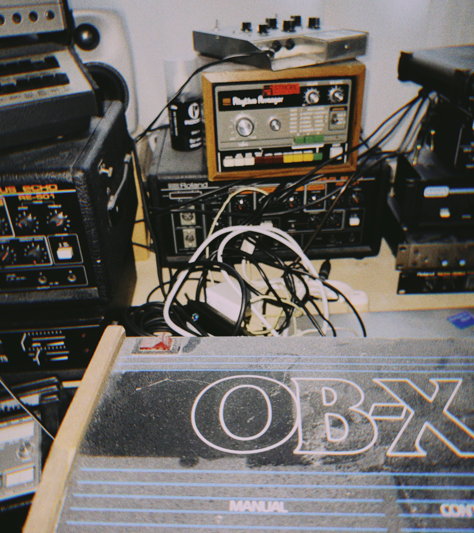 RUUTU-POISS - EDWIN MUSIC CHANNEL - MIX127 - editorial-studio-gear-mixtape