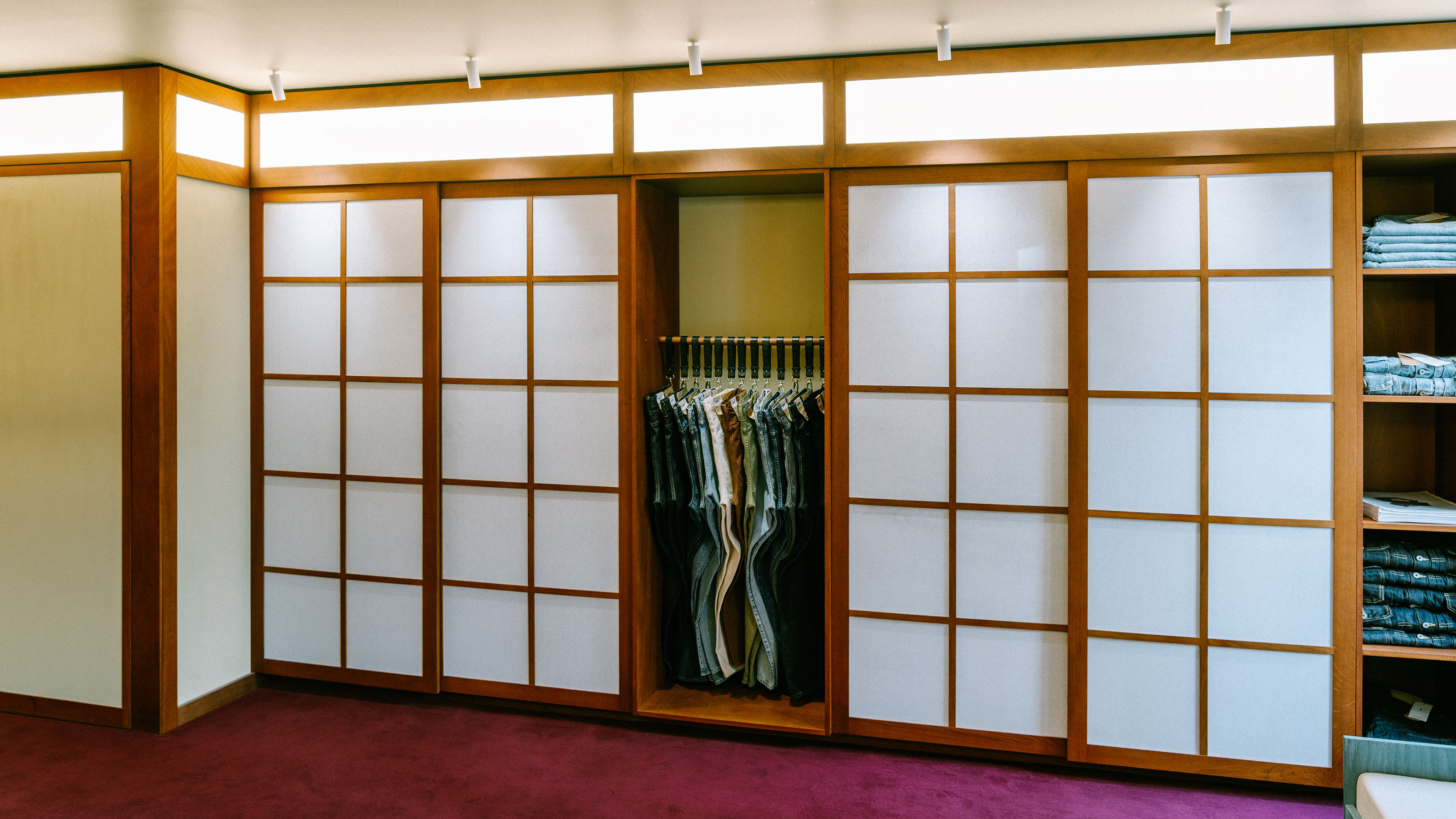 Paris Store